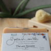 Savon artisanal au thé vert et à la verveine, fabriqué à la main en Bretagne, 100% naturel et biologique
